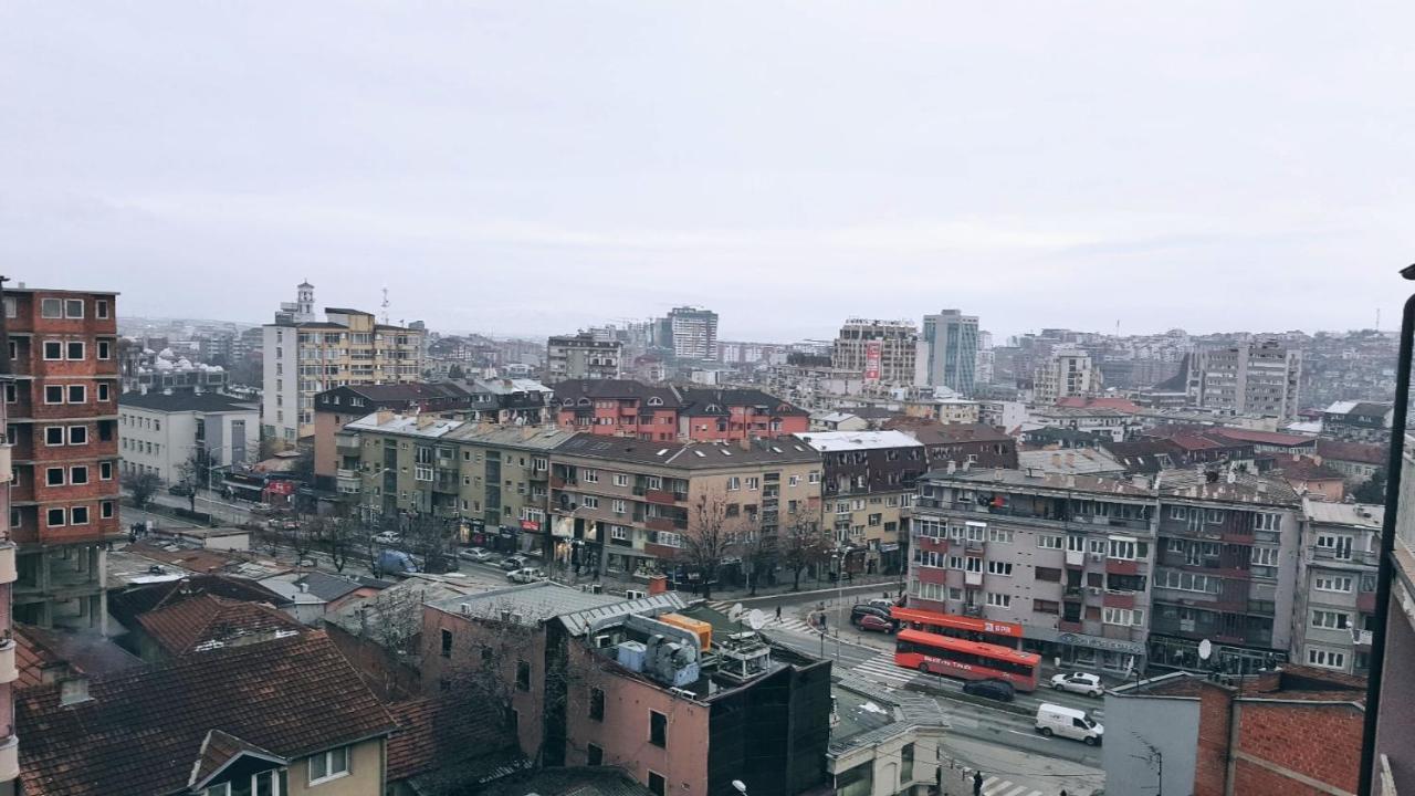 Welcoming In Prishtina Lägenhet Pristina Exteriör bild